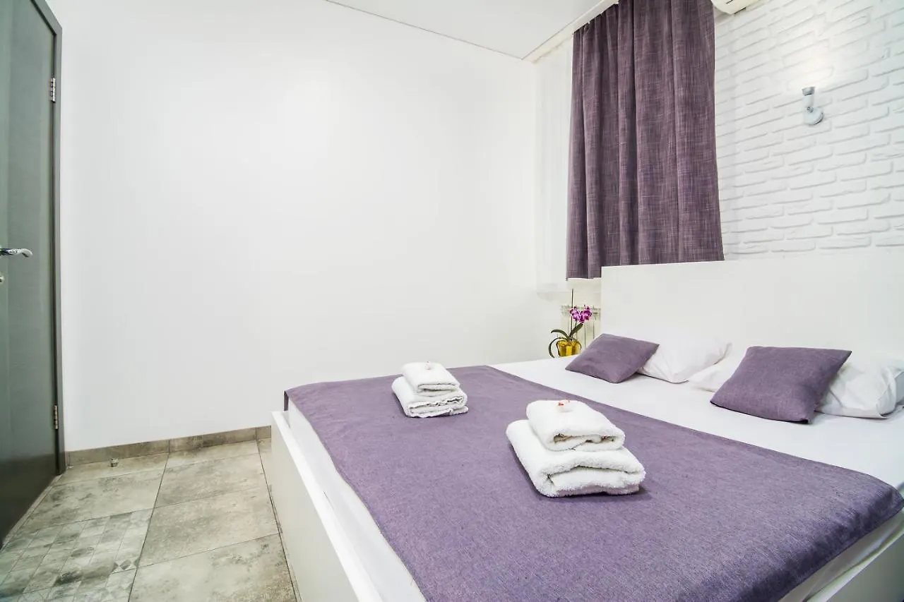 Smart Hotel Rooms Near Metro 24/7 Kiev